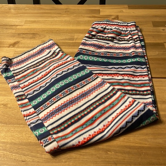 SIMPLY STYLED ⭐️ pajama set - Picture 6 of 6